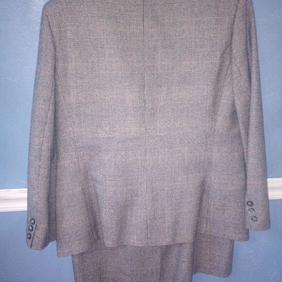 John Meyer Lady 2pc Wool Suit - Picture 3 of 5